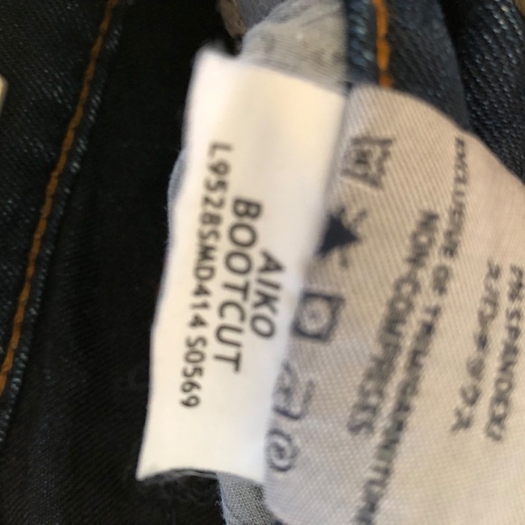 Silver Jeans Aiko Bootcut Size 28 Dark Wash Y2K - Picture 16 of 16